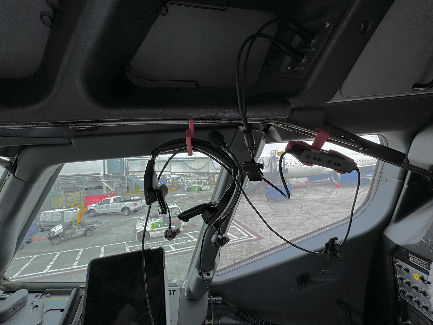 David Clark DC Pro-X Boeing 737 Headset Control Hanger and Hook Set - LIFETIME GUARANTEE