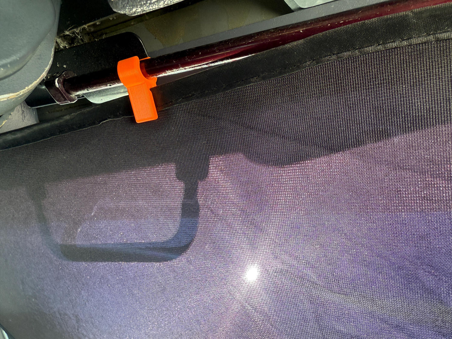 Kinder Fluff Window Shade Clips for Visor Rail on Boeing 737 and other Aircraft